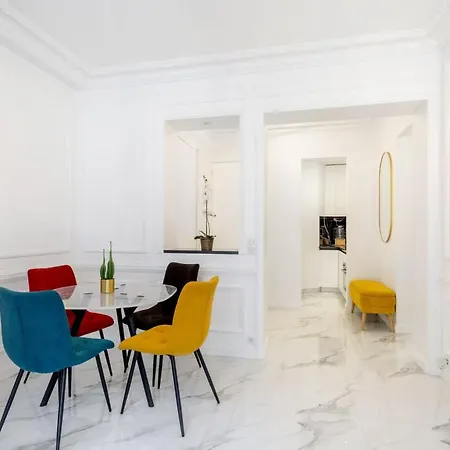 De Luxe Triangle D'or Pres Des Champs Elysees דירה